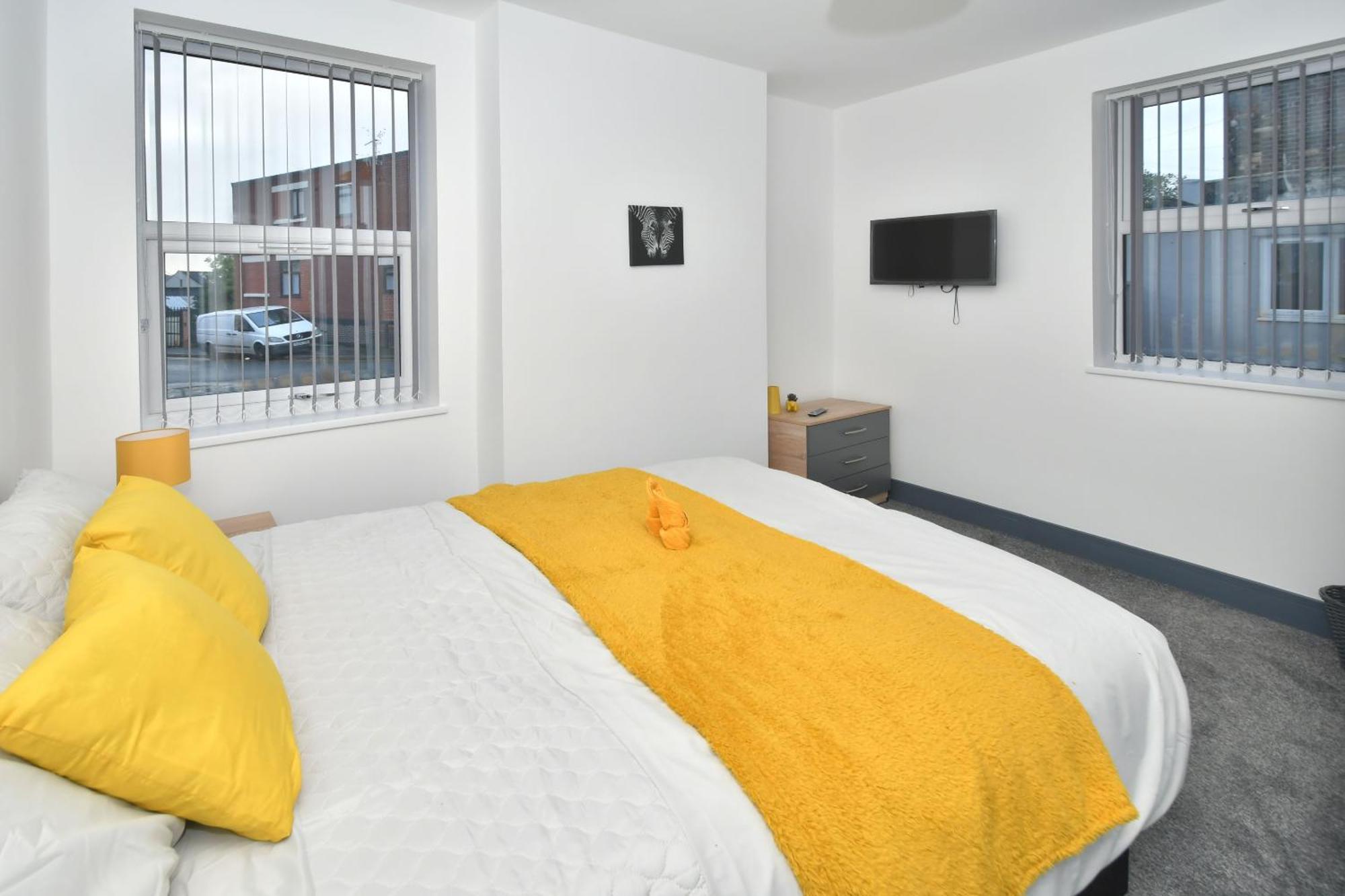 Townhouse @ 24 Brunswick Place Stoke Etruria ภายนอก รูปภาพ